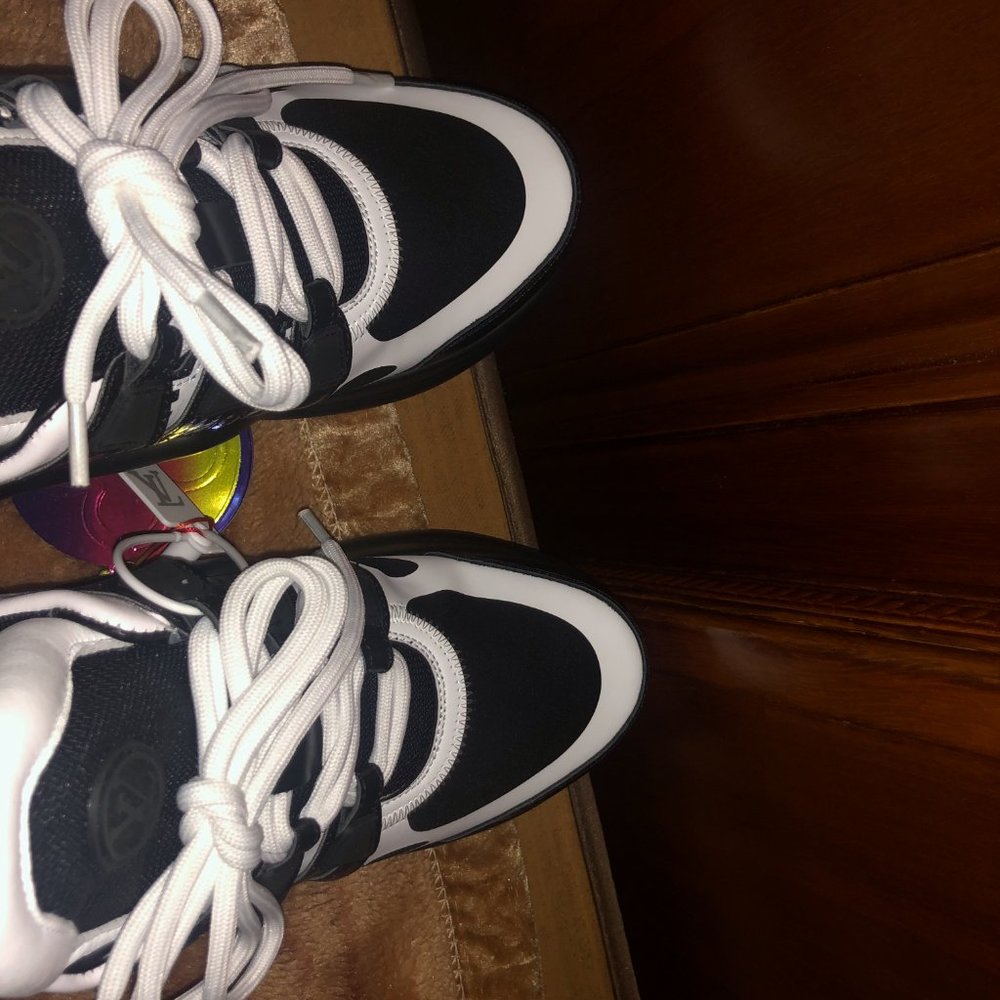 louis vuttion archlight sneaker - Picture 4 of 5